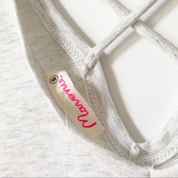 Heathered Criss Cross Front Sweater - Picture 2 of 3